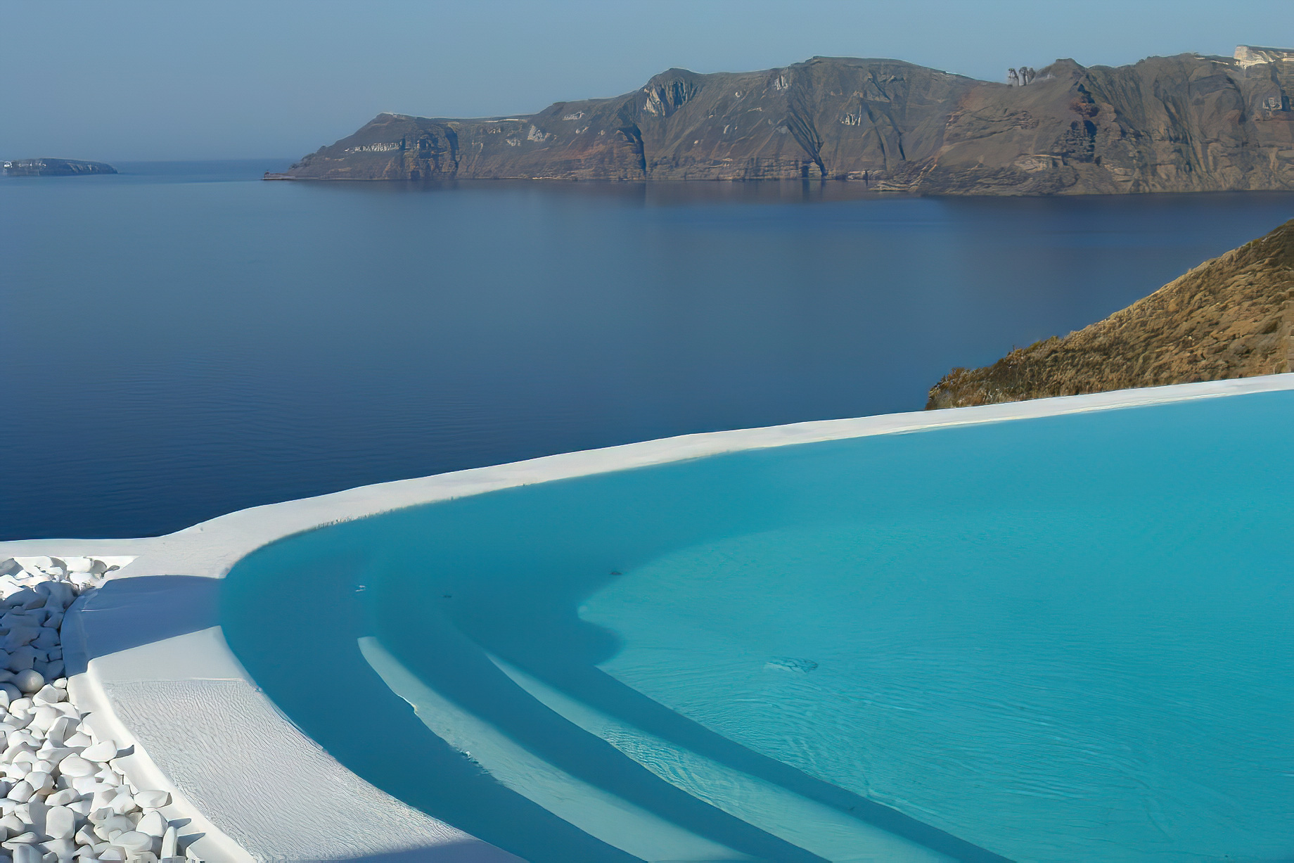 Mystique Hotel Santorini – Oia, Santorini Island, Greece – Clifftop Ocean View Infinity Pool