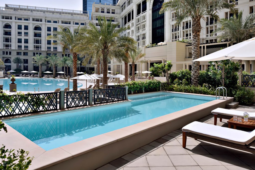Palazzo Versace Dubai Hotel - Jaddaf Waterfront, Dubai, UAE - 3 Bedroom Residence Pool
