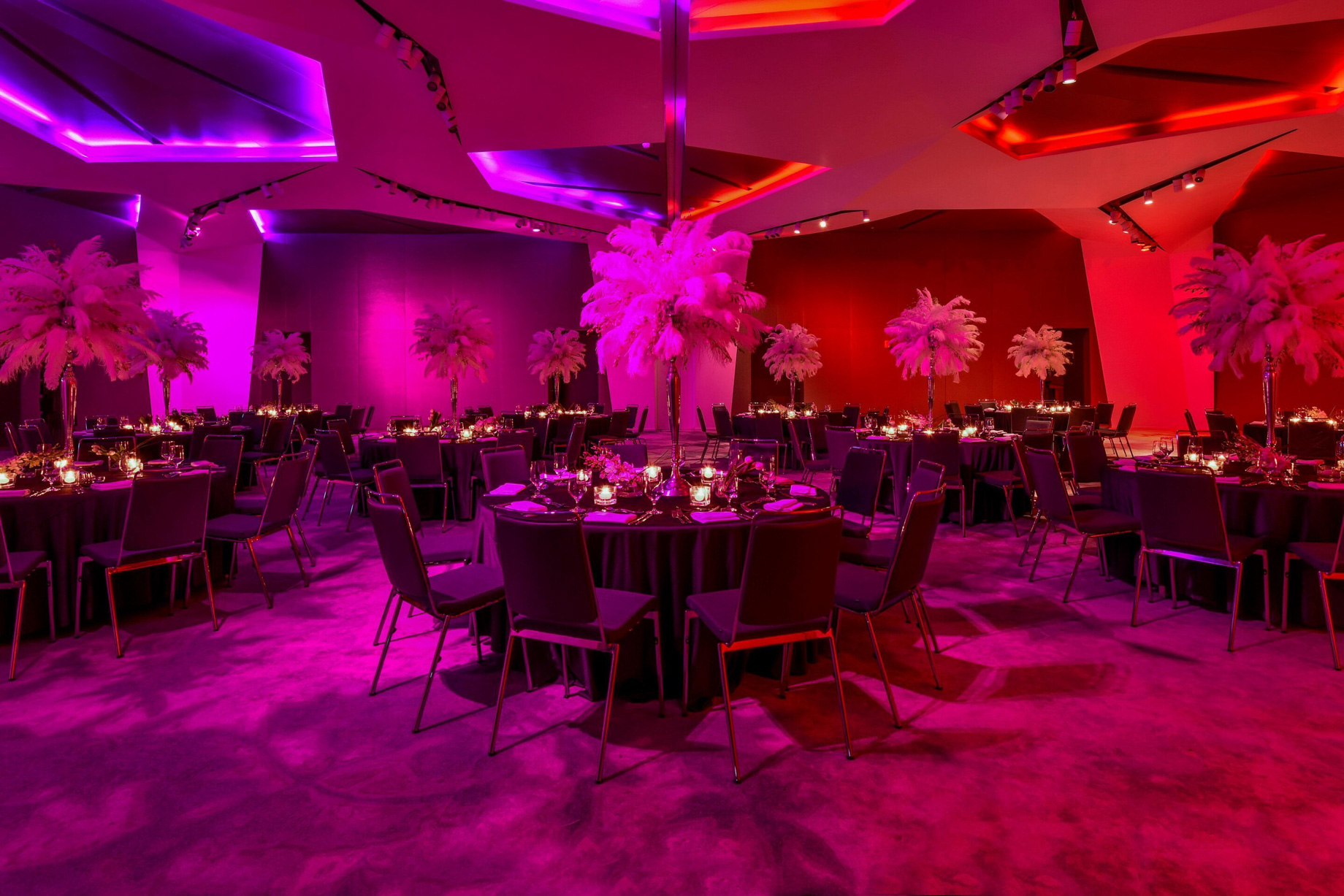 W Amman Hotel - Amman, Jordan - Great Room Mood Lighting