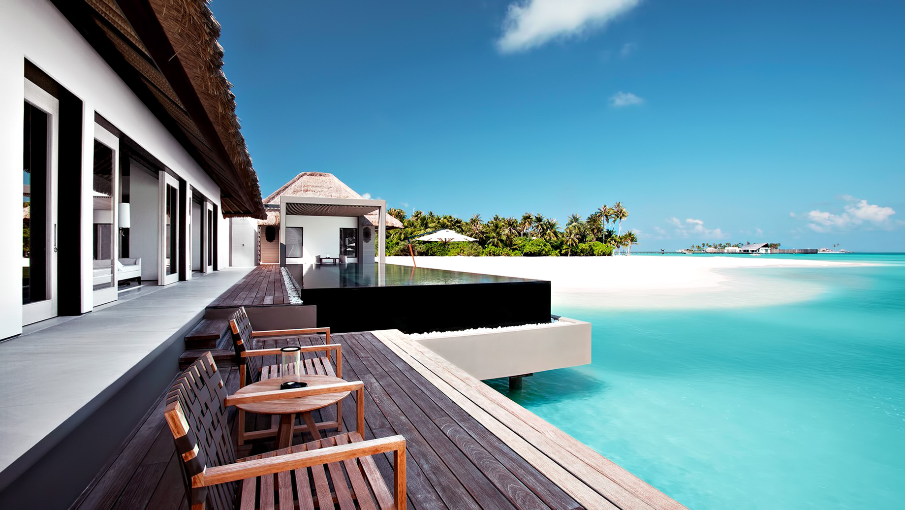 Cheval Blanc Randheli Resort - Noonu Atoll, Maldives - Overwater Villa Infinity Pool Deck