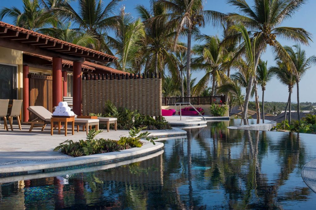 Four Seasons Resort Punta Mita - Nayarit, Mexico - Luna Ocean Villa Pool Deck