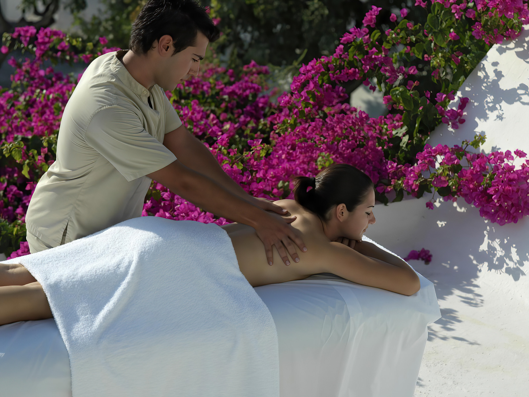 Mystique Hotel Santorini – Oia, Santorini Island, Greece – Outdoor Massage Service