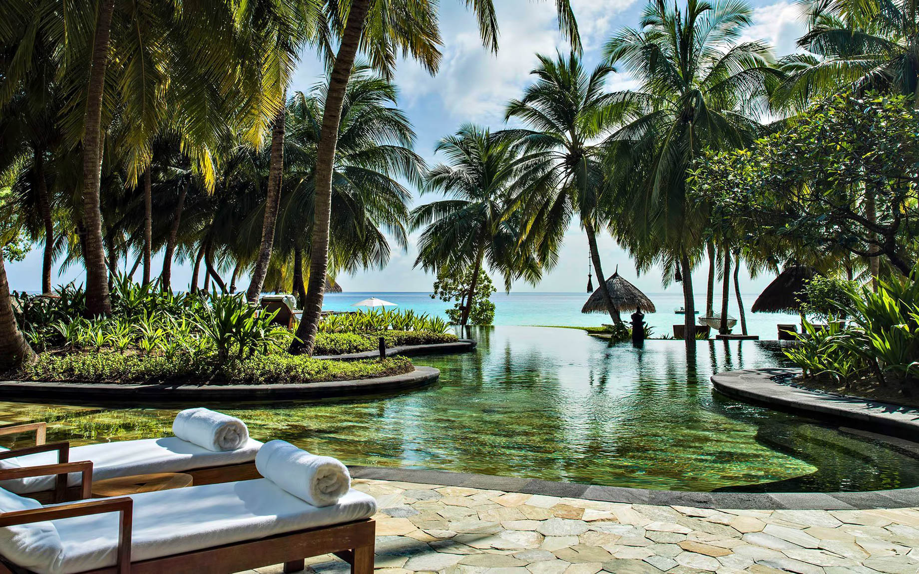 One&Only Reethi Rah Resort – North Male Atoll, Maldives – Beach Club Oceanfront Pool