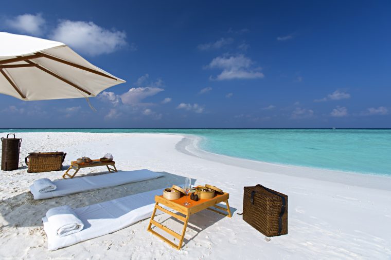 Gili Lankanfushi Resort - North Male Atoll, Maldives - Tropical Beach Oceanfront Dining
