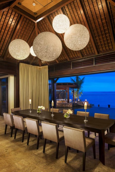 JW Marriott Mauritius Resort - Mauritius - Dining Room at Night