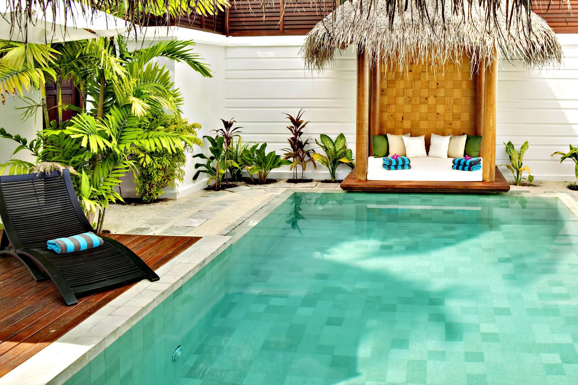 Velassaru Maldives Resort – South Male Atoll, Maldives – Tropical Villa Pool