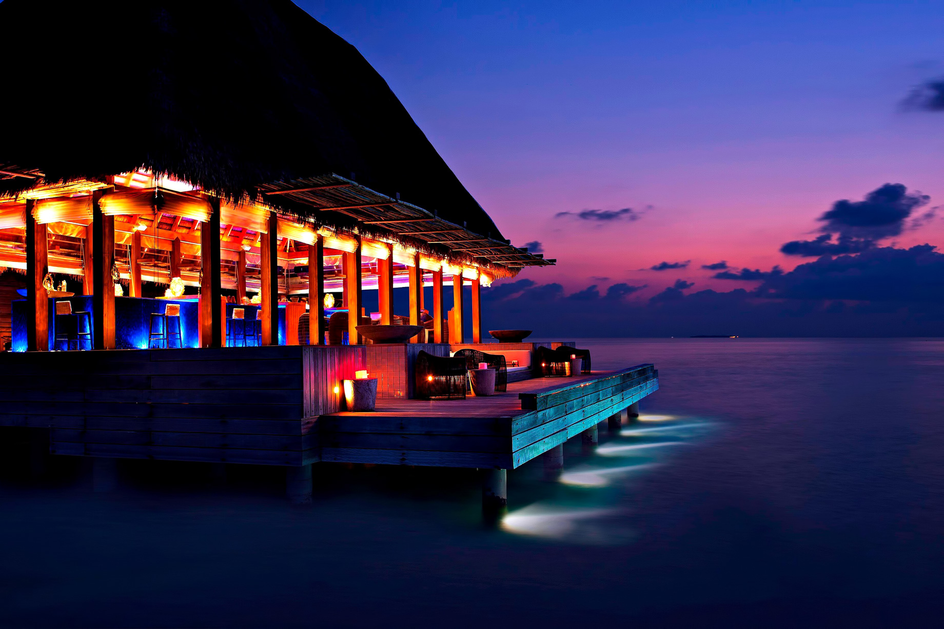 113 – W Maldives Resort – Fesdu Island, Maldives – SIP Bar Night