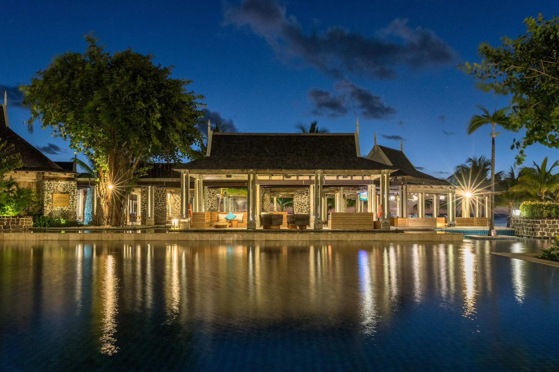 JW Marriott Mauritius Resort - Mauritius - The Boathouse Deck