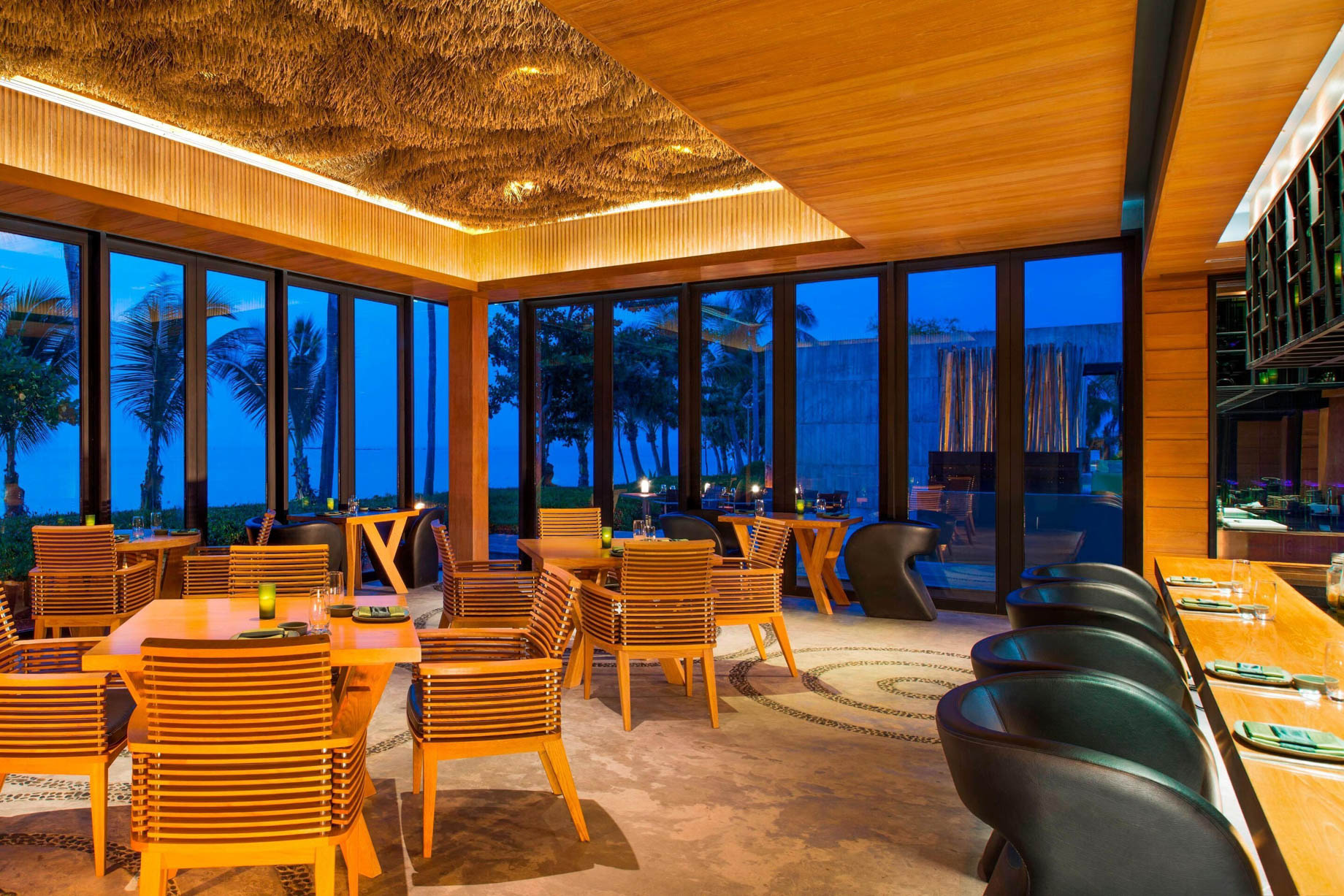W Koh Samui Resort - Thailand - Namu Reataurant at Night