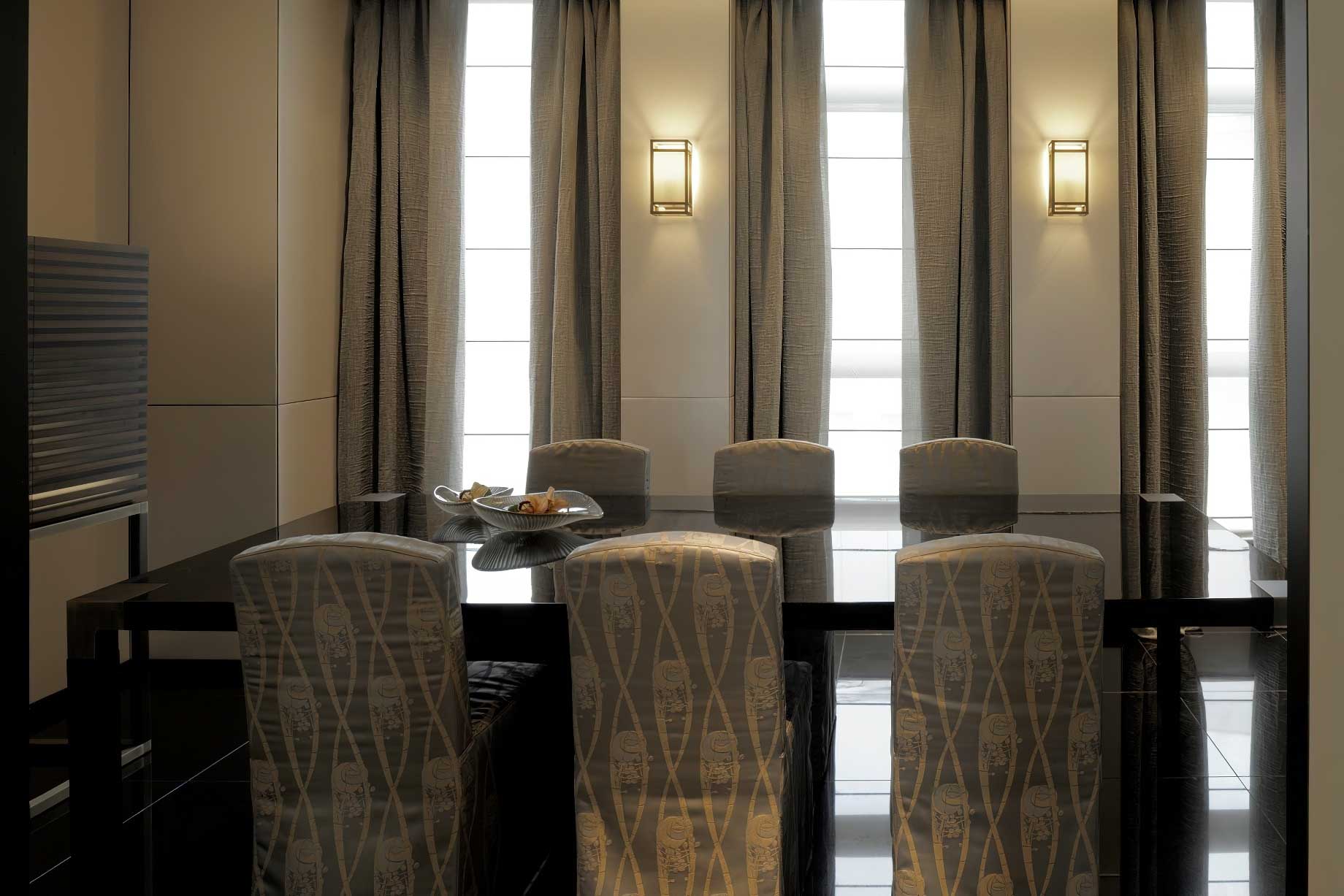 115 – Armani Hotel Milano – Milan, Italy – Armani Business Centre