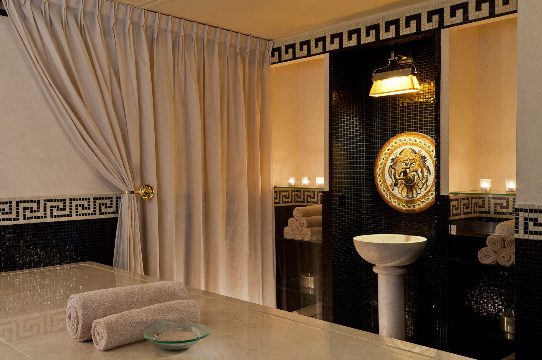 InterContinental Bordeaux Le Grand Hotel – Bordeaux, France – Spa Guerlain Relaxation