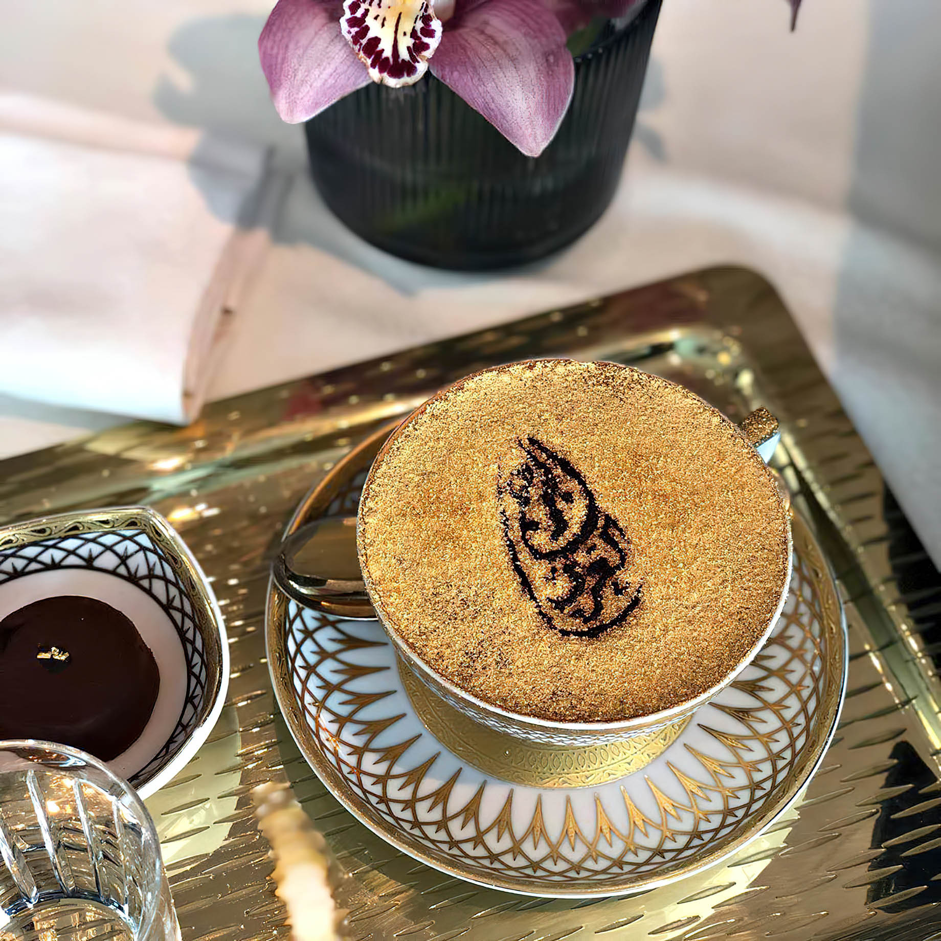 Burj Al Arab Jumeirah Hotel - Dubai, UAE - Sahn Eddar Lounge Gold Coffee