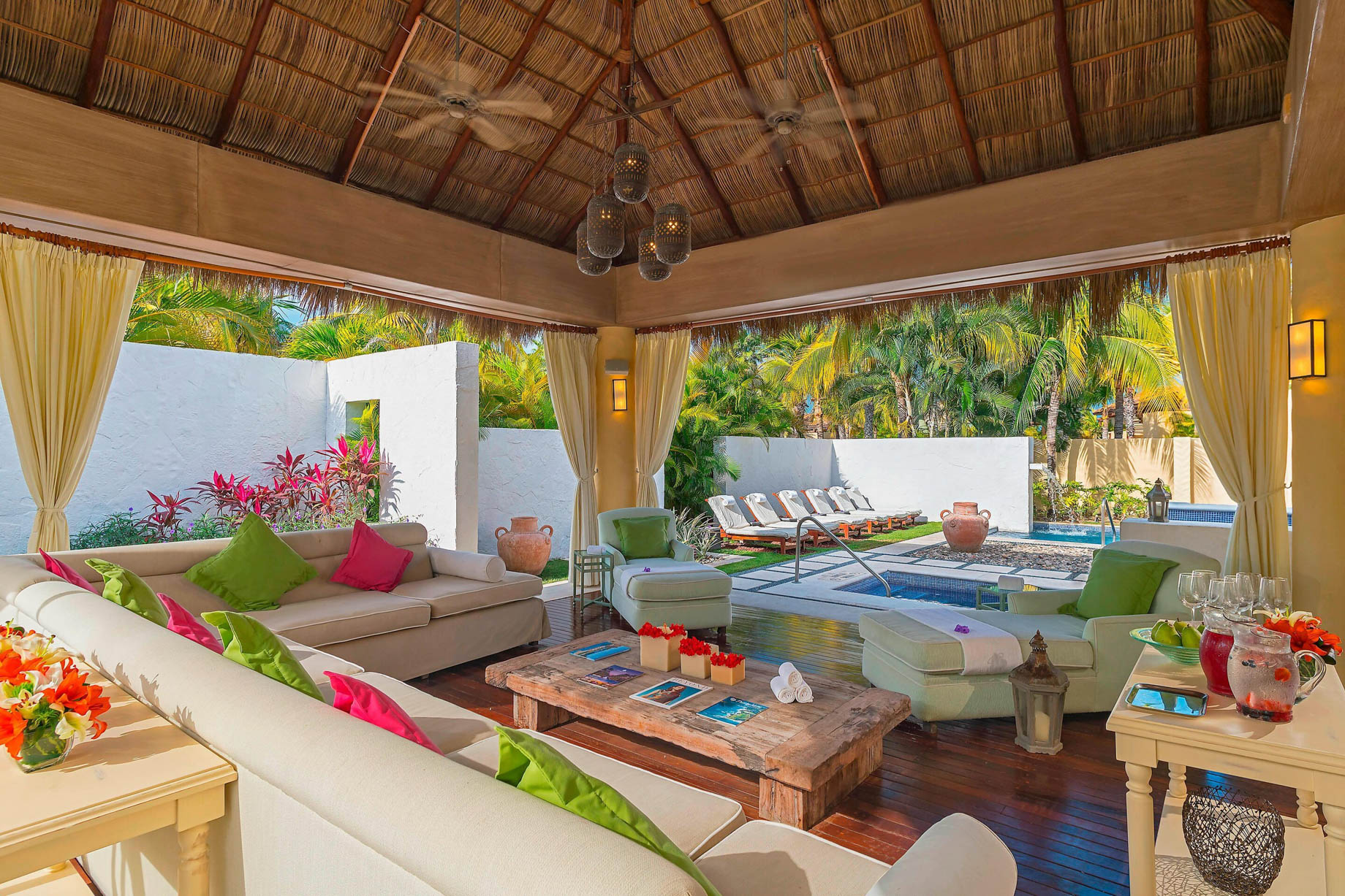 The St. Regis Punta Mita Resort – Nayarit, Mexico – Remède Spa Relaxation Area