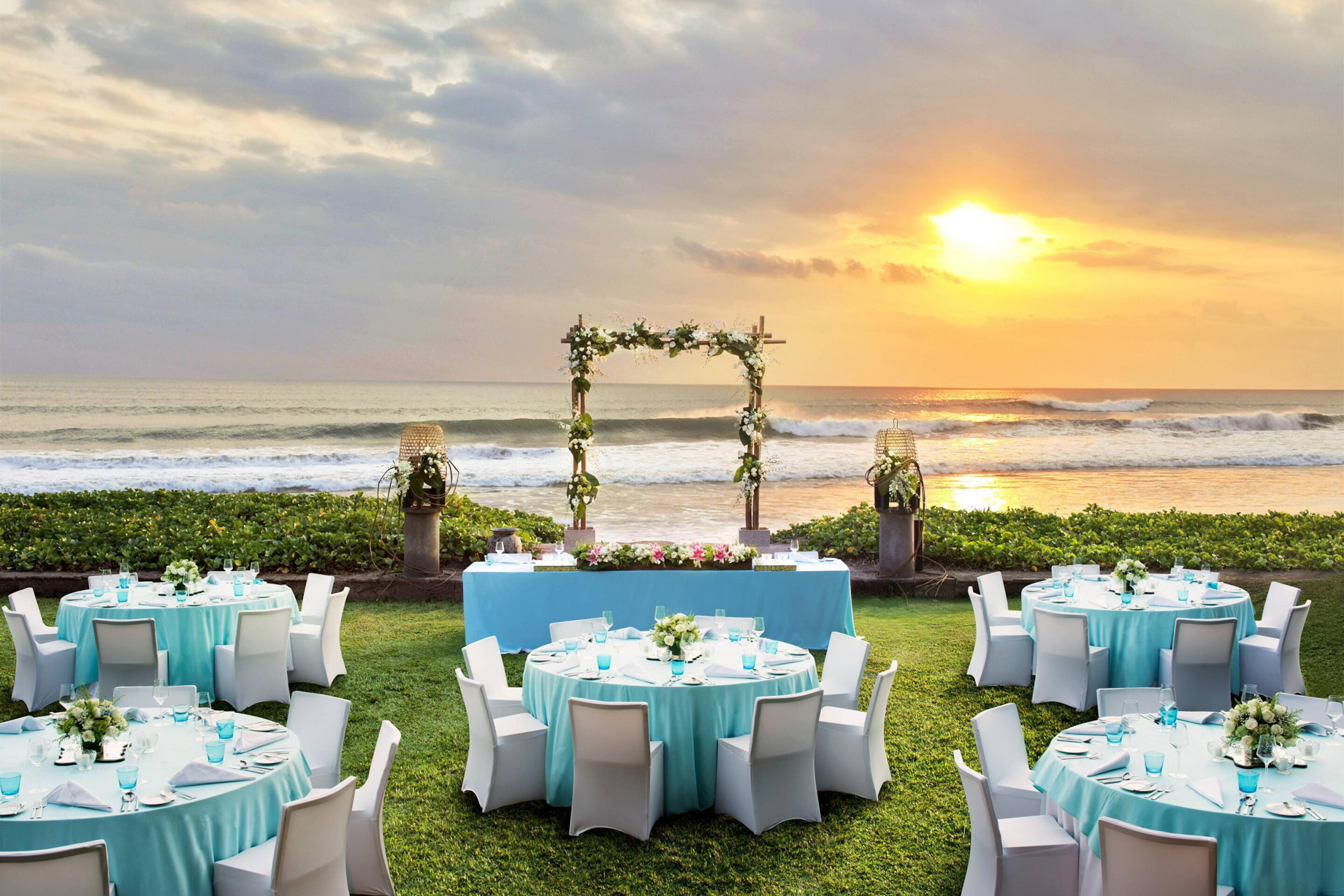 W Bali Seminyak Resort – Seminyak, Indonesia – Wedding Ceremony Sunset Reception