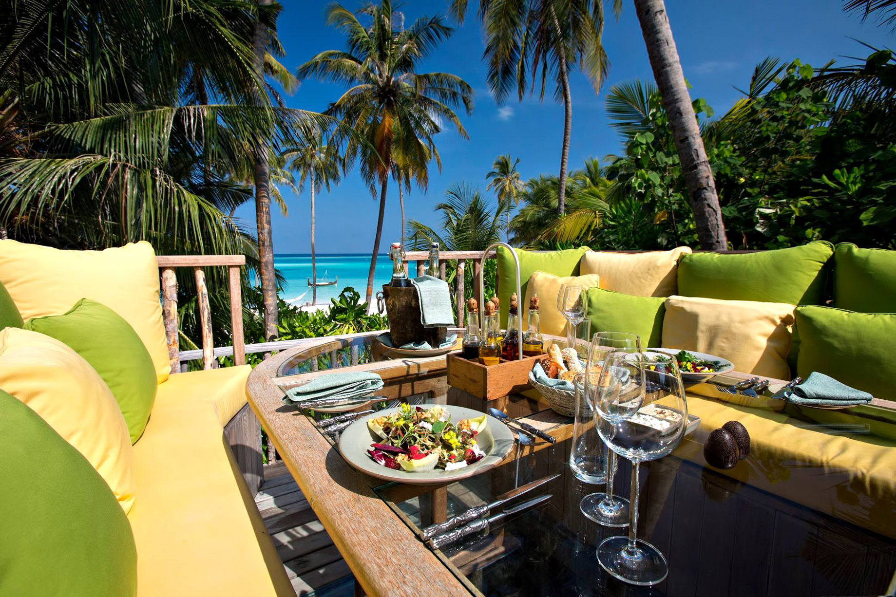Gili Lankanfushi Resort – North Male Atoll, Maldives – Outdoor Lounge Wine and Dine Experience