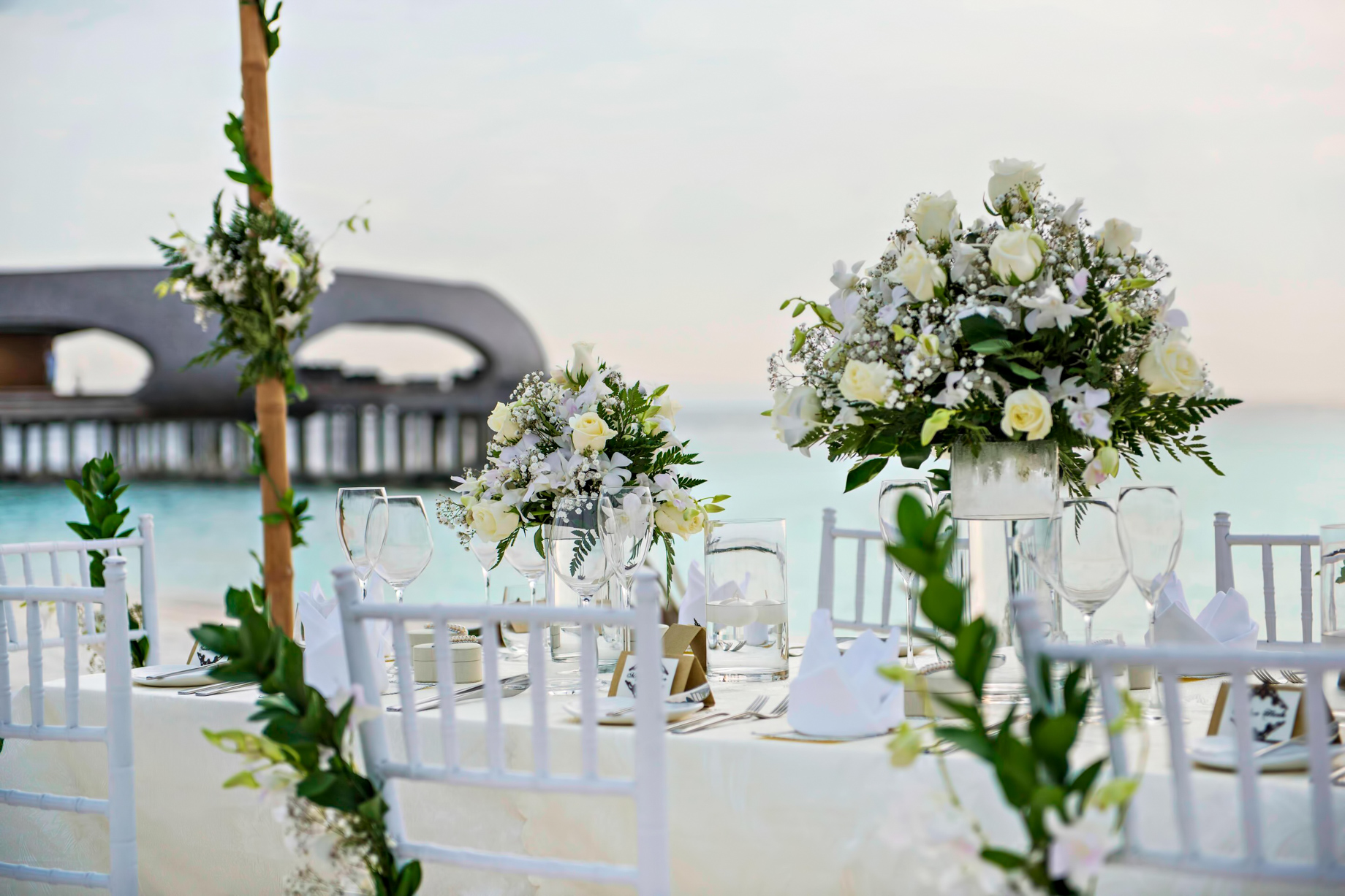The St. Regis Maldives Vommuli Resort – Dhaalu Atoll, Maldives – Beach Wedding Table