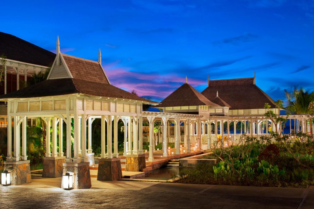 JW Marriott Mauritius Resort - Mauritius - Welcome Pavilion at Night