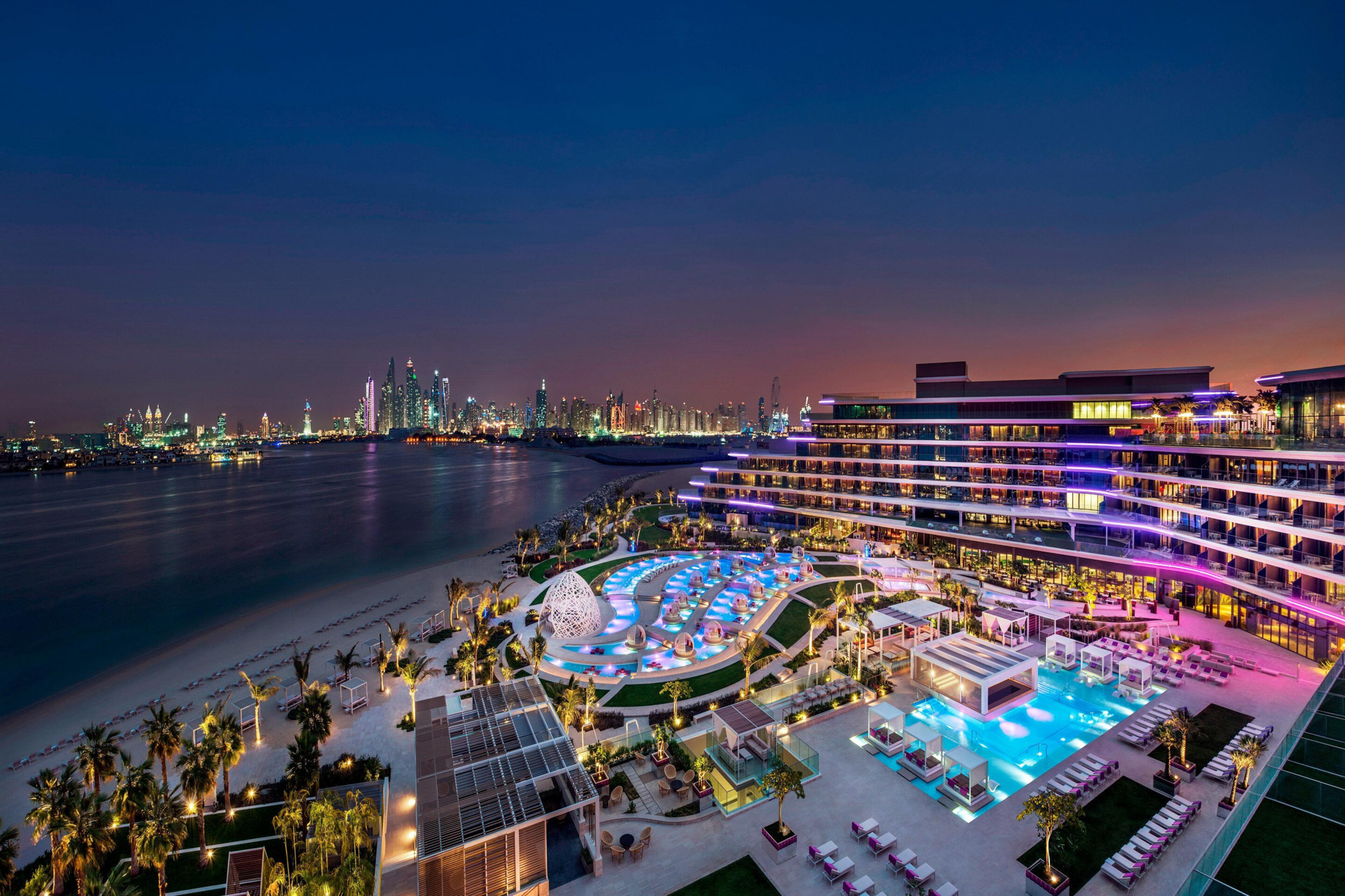 W Dubai The Palm Resort – Dubai, UAE – WET Pool Deck and Lounge Night View