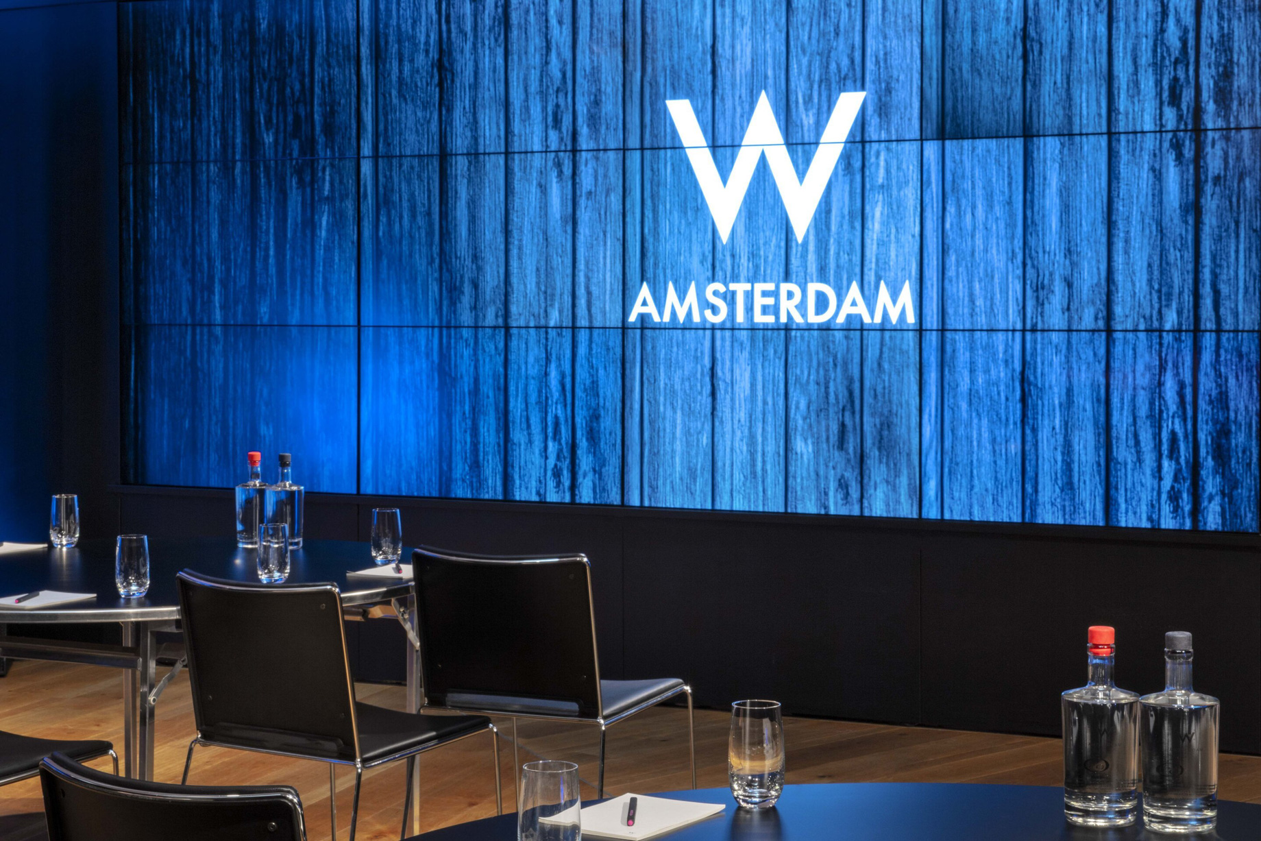 W Amsterdam Hotel - Amsterdam, Netherlands - Great Room 1 Social Setup