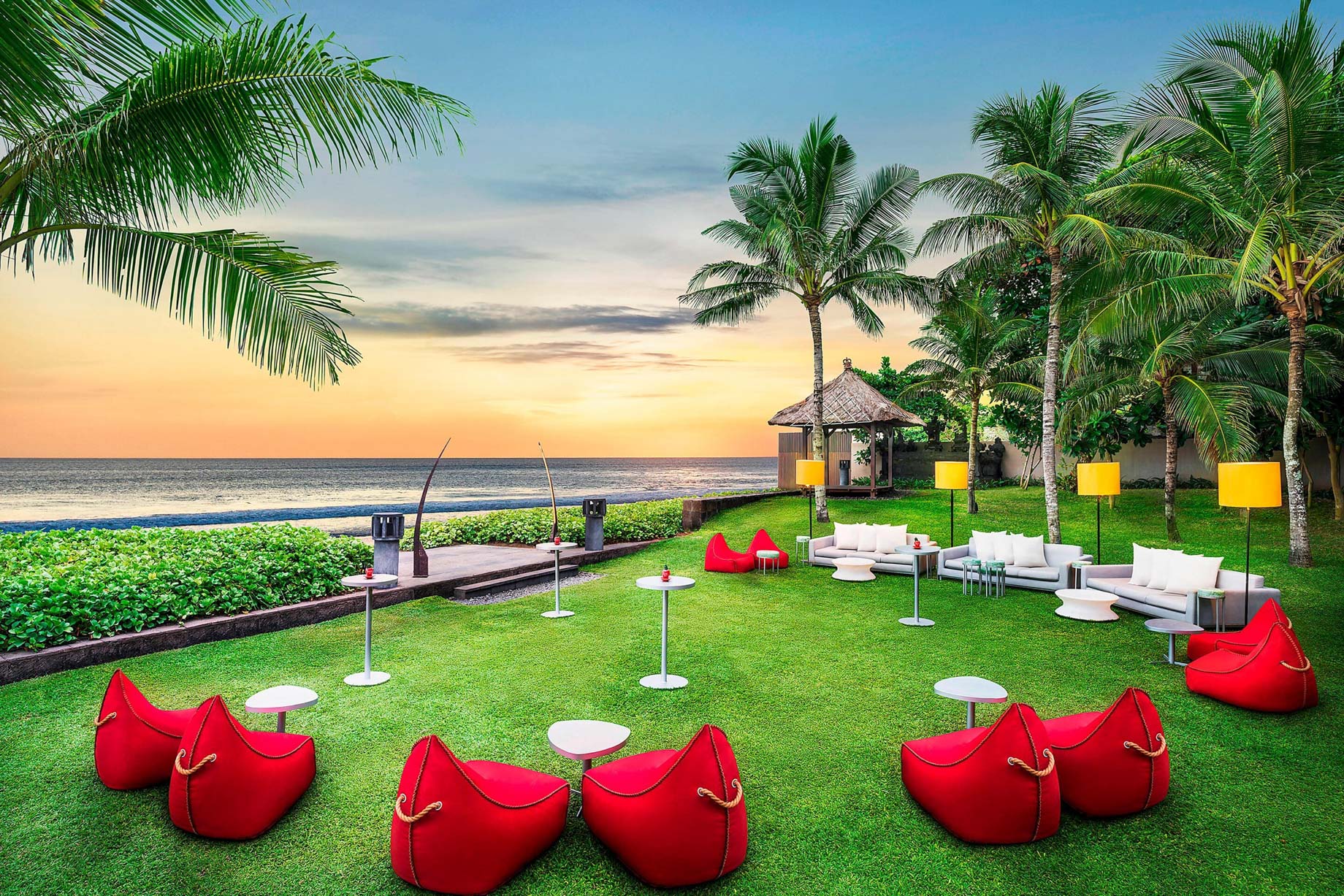 W Bali Seminyak Resort - Seminyak, Indonesia - Ice Bar Ice Garden