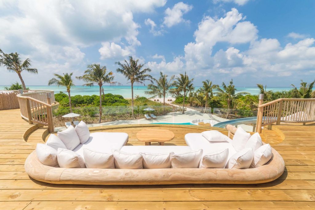 Soneva Jani Resort - Noonu Atoll, Medhufaru, Maldives - 3 Bedroom Island Reserve Villa Oceanview Upper Deck Lounge