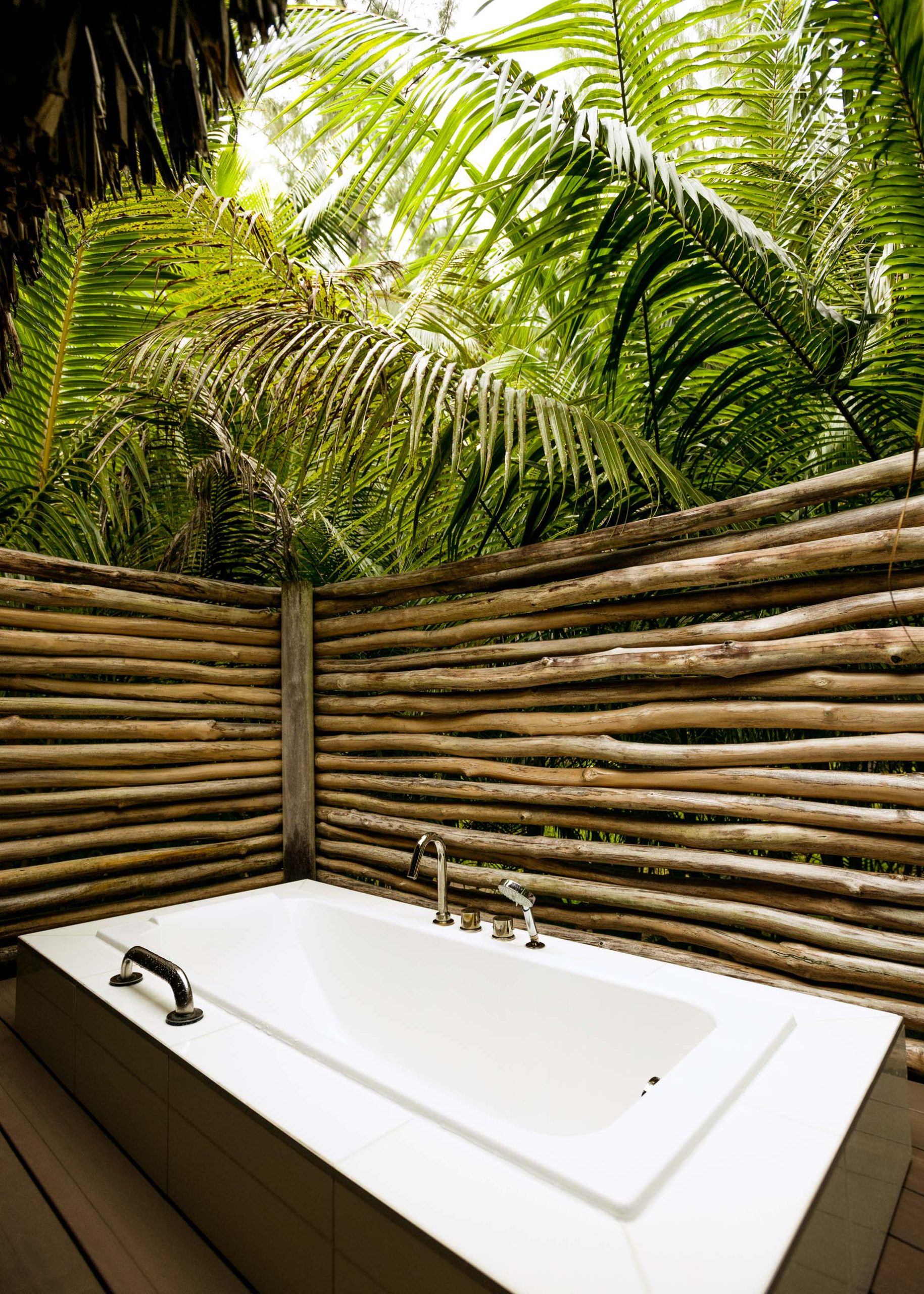 The Brando Resort - Tetiaroa Private Island, French Polynesia - 2 Bedroom Beachfront Villa Outside Bathtub