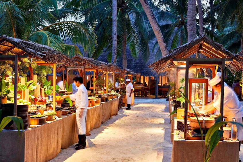 Gili Lankanfushi Resort - North Male Atoll, Maldives - Beachfront Dining Experience