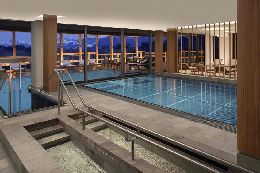 Waldhotel - Burgenstock Hotels & Resort - Obburgen, Switzerland - Spa Pool Room