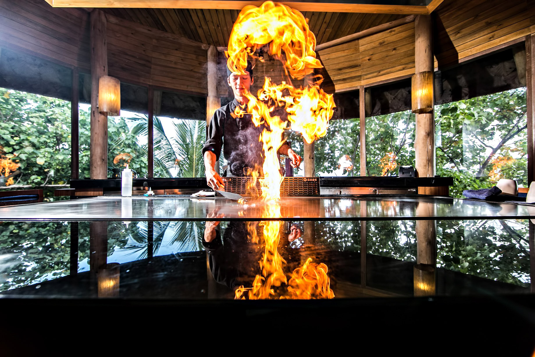 Gili Lankanfushi Resort – North Male Atoll, Maldives – Beachfront Dining Experience