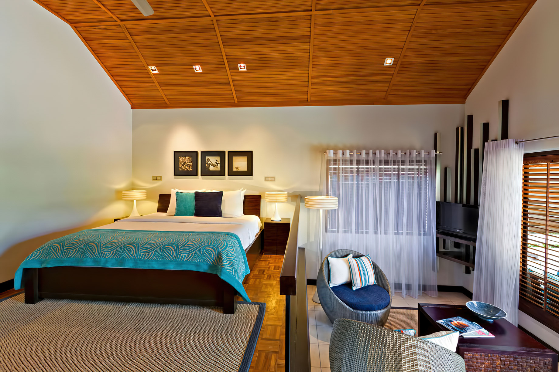 Velassaru Maldives Resort – South Male Atoll, Maldives – Tropical Villa