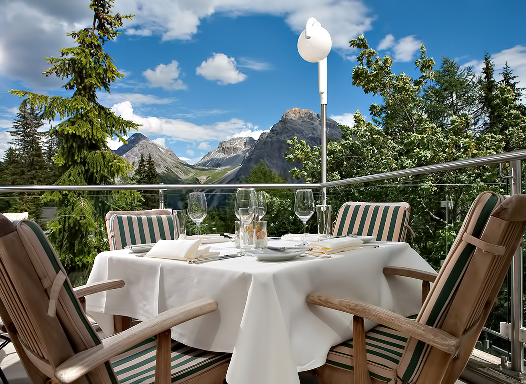 Tschuggen Grand Hotel – Arosa, Switzerland – Outdoor Dining