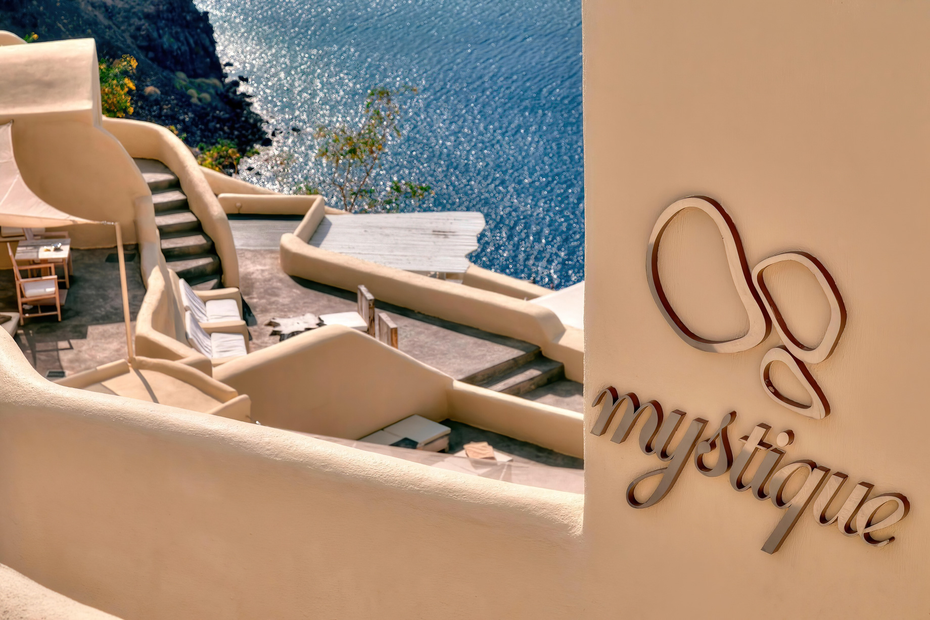 Mystique Hotel Santorini – Oia, Santorini Island, Greece – Hotel Clifftop Ocean View