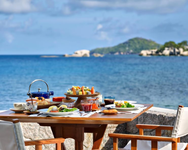 Six Senses Zil Pasyon Resort - Felicite Island, Seychelles - Oceanfront Dining