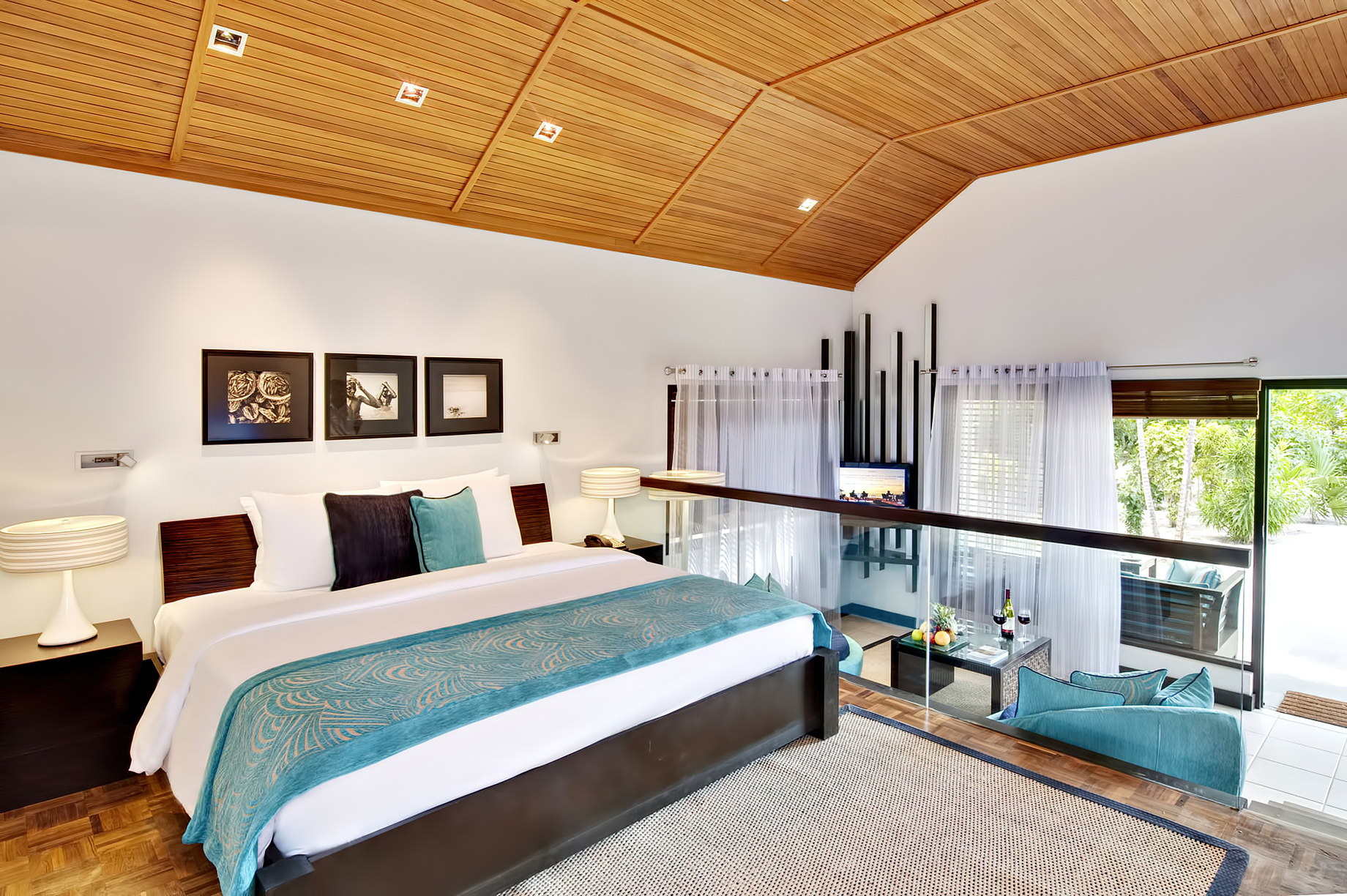 Velassaru Maldives Resort – South Male Atoll, Maldives – Tropical Villa