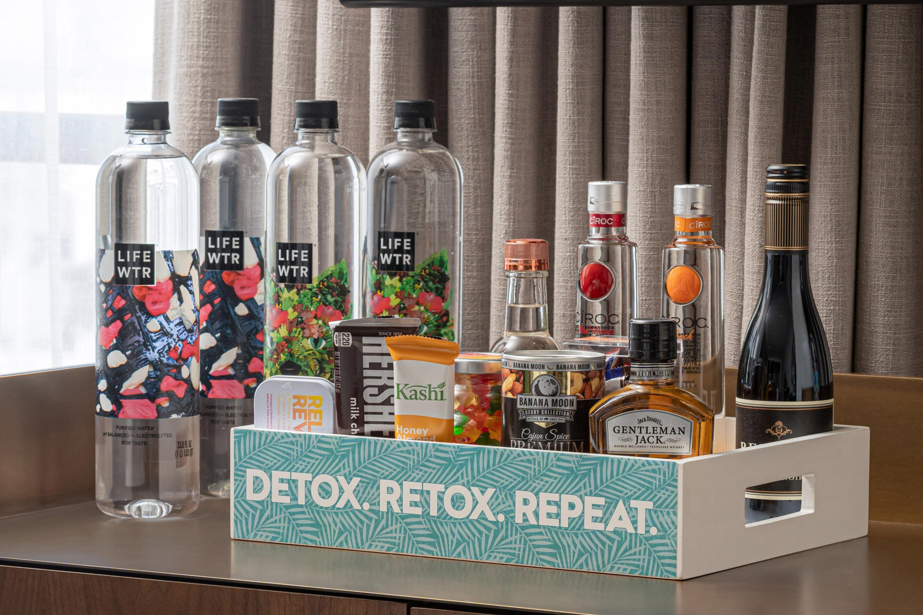 W Scottsdale Hotel - Scottsdale, AZ, USA - Mix Bar