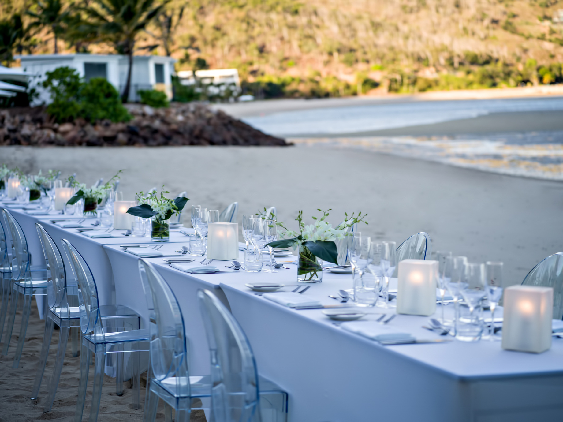 InterContinental Hayman Island Resort – Whitsunday Islands, Australia – Banquet Tables Coconut Beach