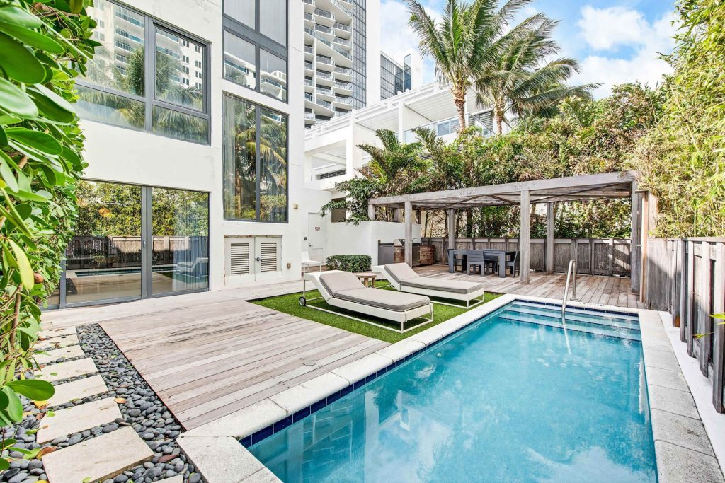 W South Beach Hotel - Miami Beach, FL, USA - Poolside Bungalow 2 Bedroom Suite Private Deck