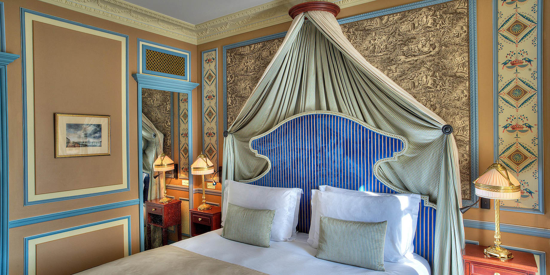 InterContinental Bordeaux Le Grand Hotel - Bordeaux, France - Guest Room