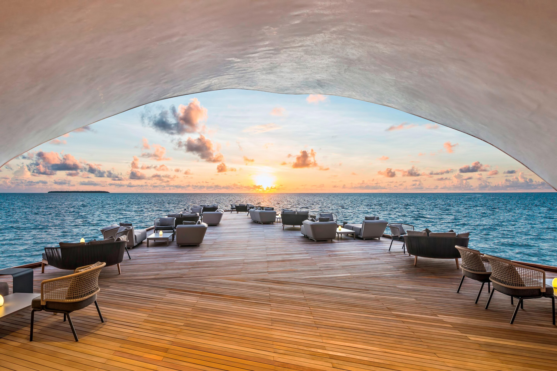 The St. Regis Maldives Vommuli Resort – Dhaalu Atoll, Maldives – The Whale Bar Deck