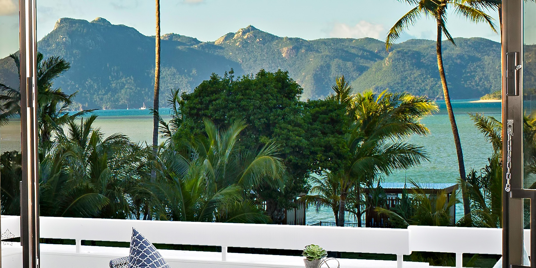 InterContinental Hayman Island Resort – Whitsunday Islands, Australia – Hayman Resort Balcony Mountain View