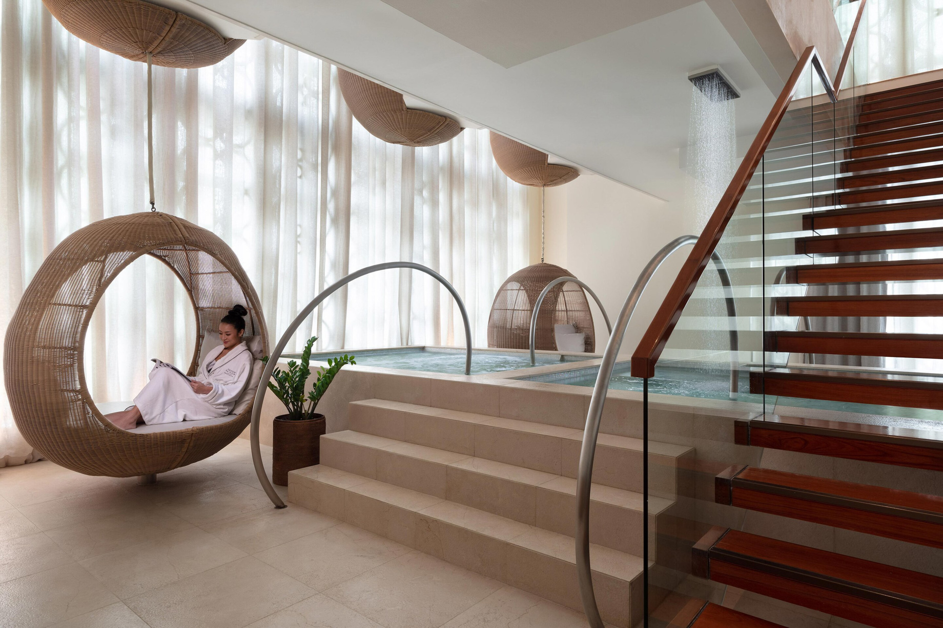 The St. Regis Bangkok Hotel – Bangkok, Thailand – Clinique La Prairie Relaxation Zone