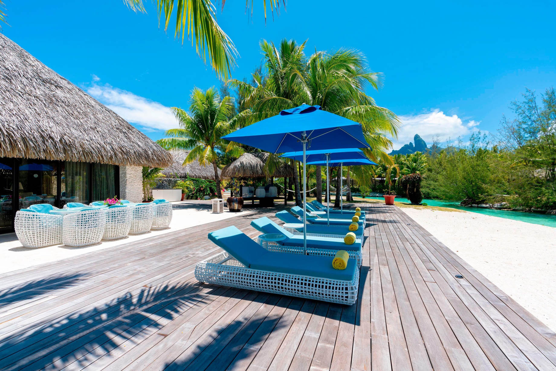 The St. Regis Bora Bora Resort - Bora Bora, French Polynesia - Royal Estate Deck