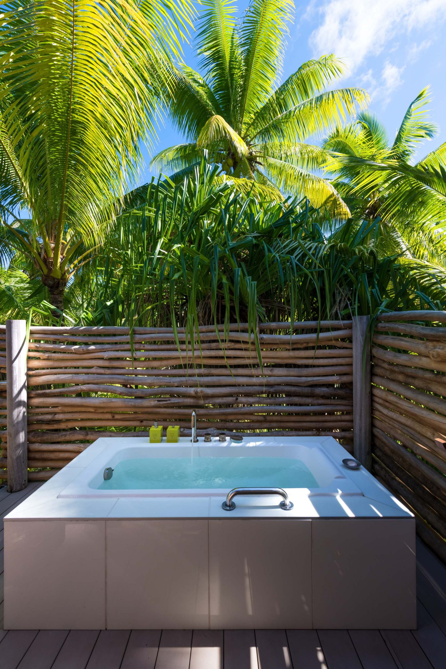 The Brando Resort – Tetiaroa Private Island, French Polynesia – 3 Bedroom Beachfront Villa Exterior Bathtub