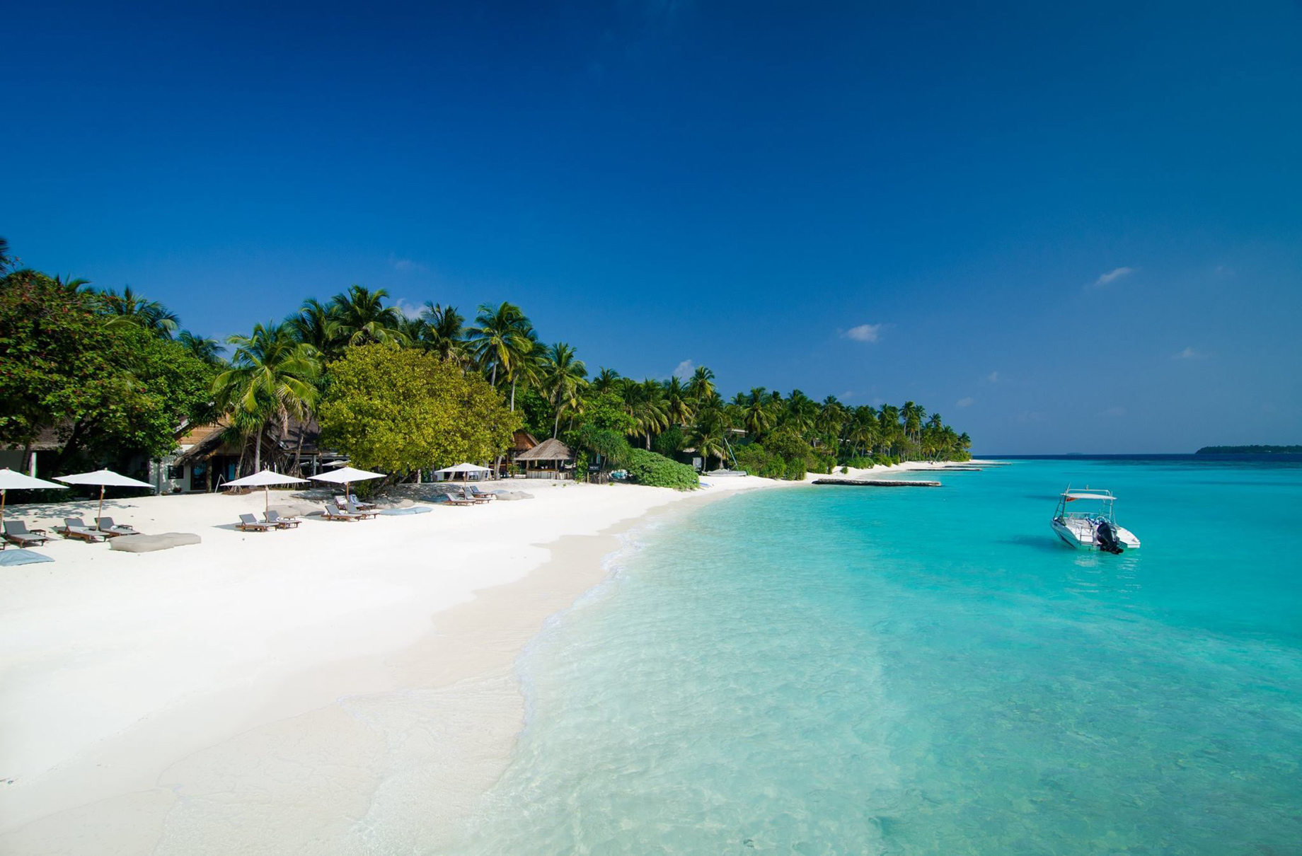 Amilla Fushi Resort and Residences – Baa Atoll, Maldives – Resort White Sand Beach