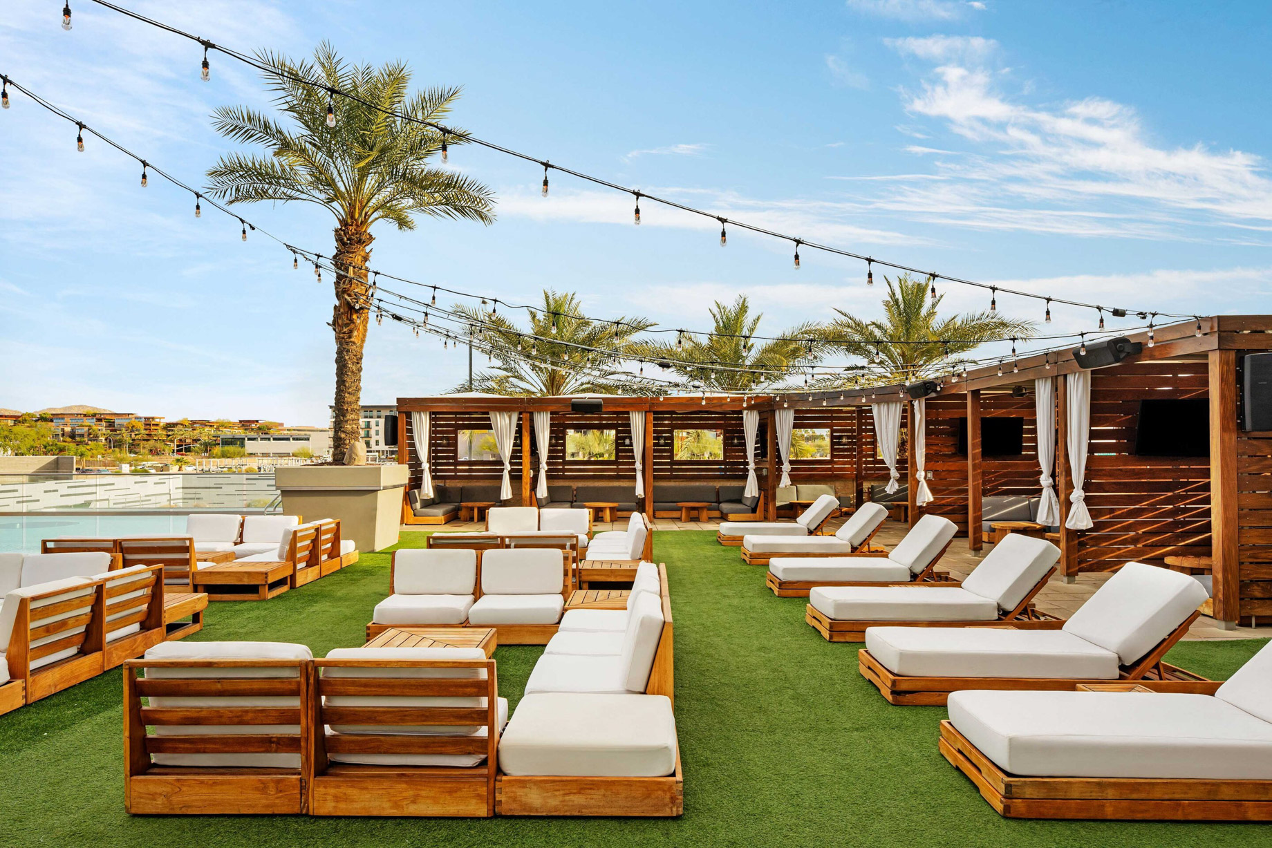 W Scottsdale Hotel – Scottsdale, AZ, USA – WET Deck Chairs