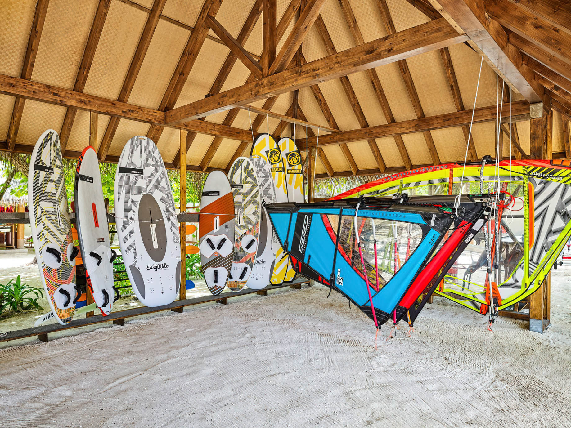 JOALI Maldives Resort - Muravandhoo Island, Maldives - Marine Center