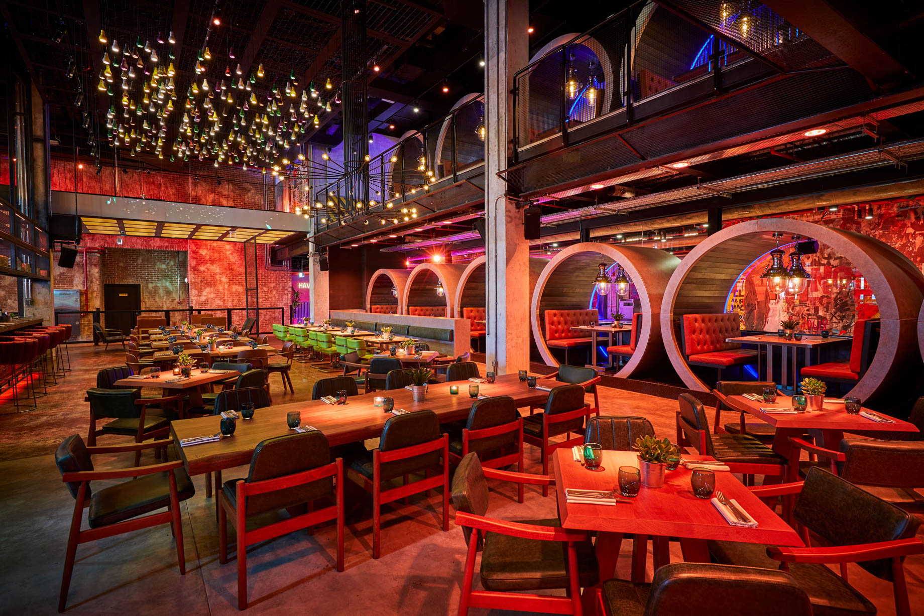 Atlantis The Palm Resort – Crescent Rd, Dubai, UAE – Wavehouse Restaurant