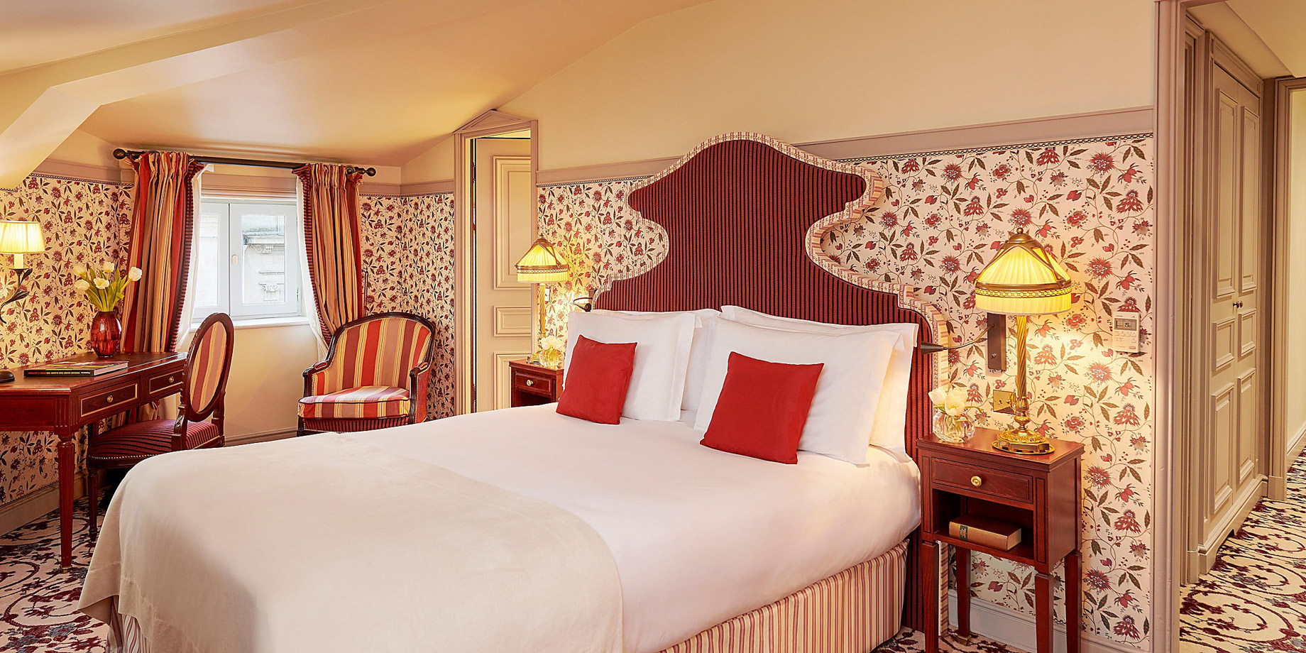 InterContinental Bordeaux Le Grand Hotel – Bordeaux, France – Guest Suite