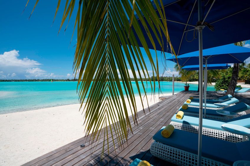 The St. Regis Bora Bora Resort - Bora Bora, French Polynesia - Royal Estate Exterior Deck