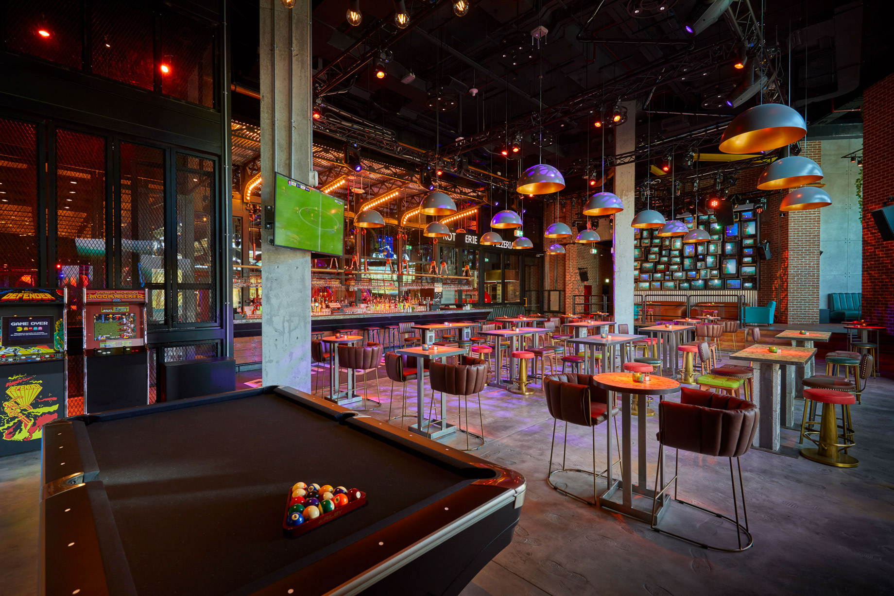 Atlantis The Palm Resort – Crescent Rd, Dubai, UAE – Wavehouse Bar